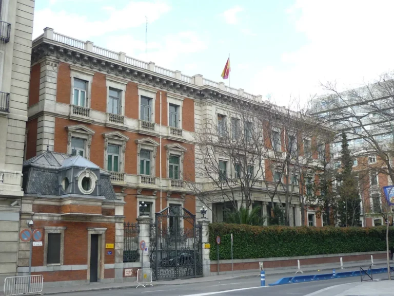 11-Palacio-de-Villamejor-Madrid.webp